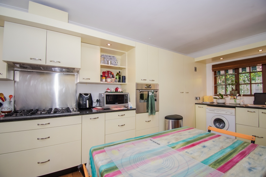 4 Bedroom Property for Sale in Roundhay Western Cape